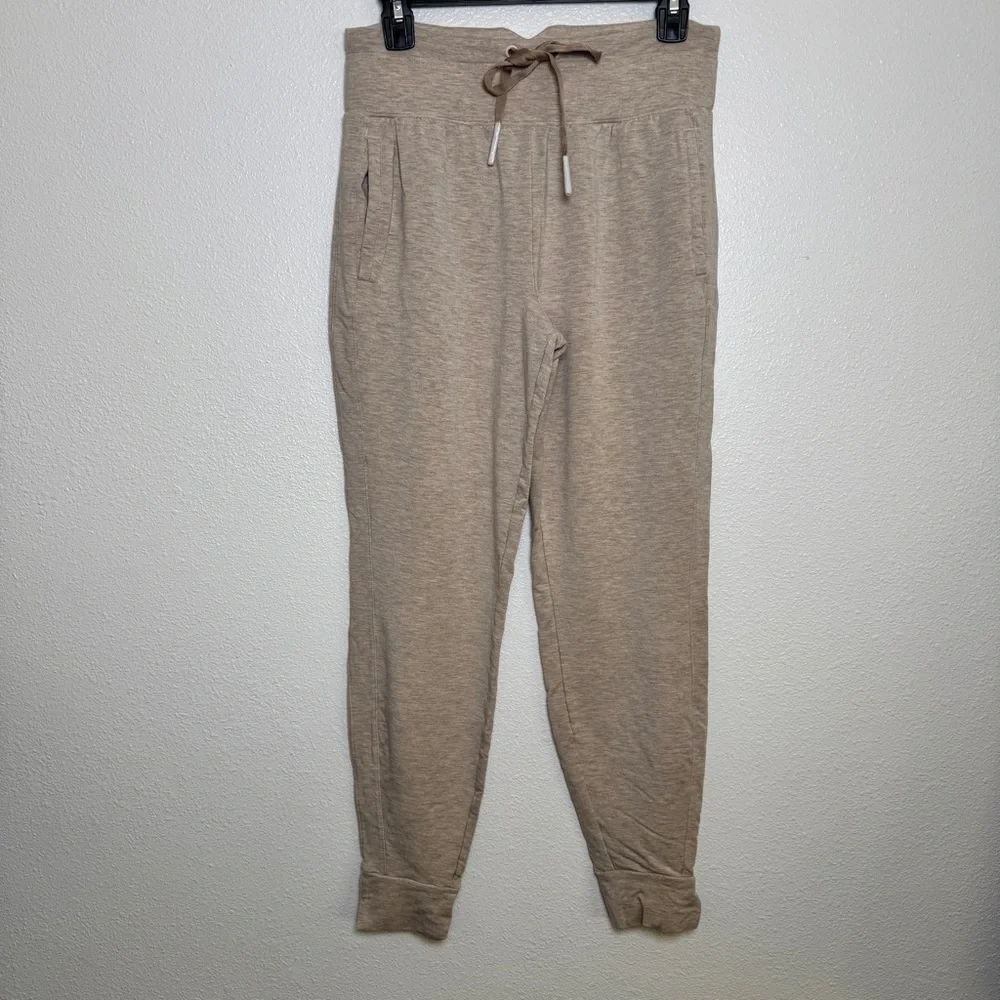 TravisMathew Cloud Terry Tie Jogger Oatmeal Beige Size Small NWOT MSRP $130 - Picture 3 of 7
